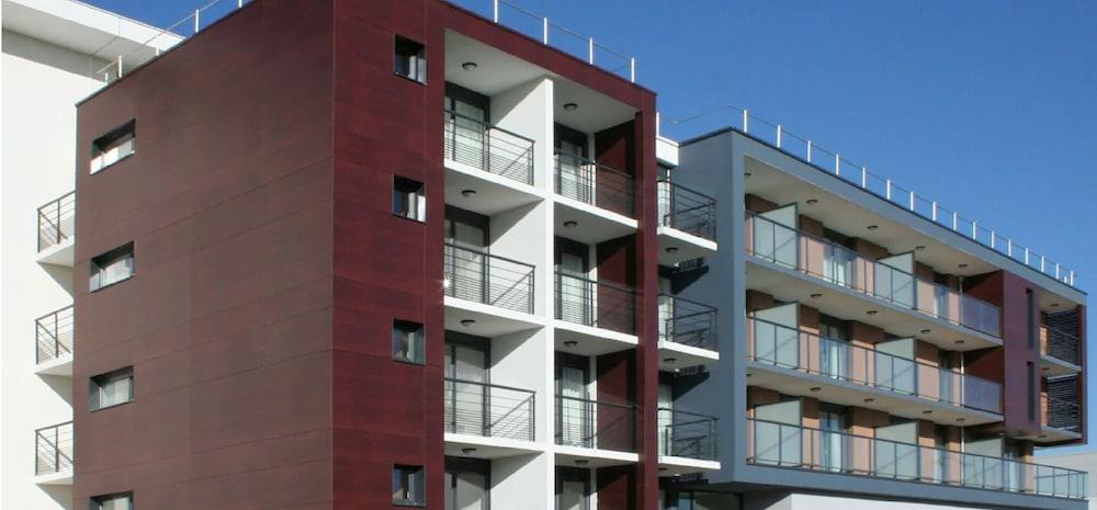 Residhome Carrieres La Defense Bagian luar foto