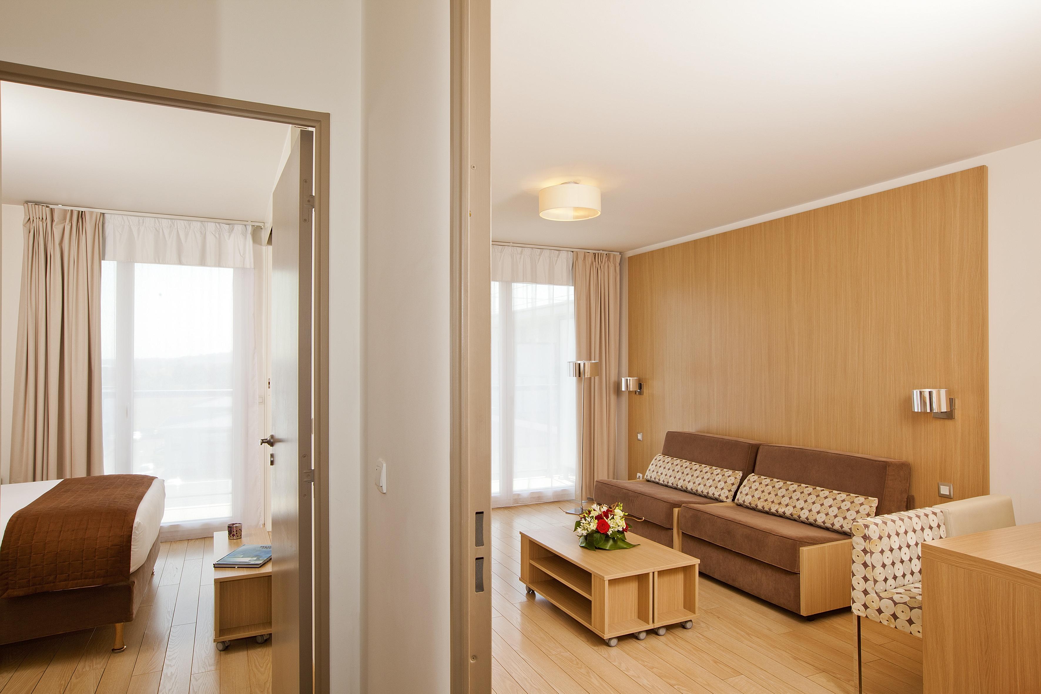 Residhome Carrieres La Defense Bagian luar foto