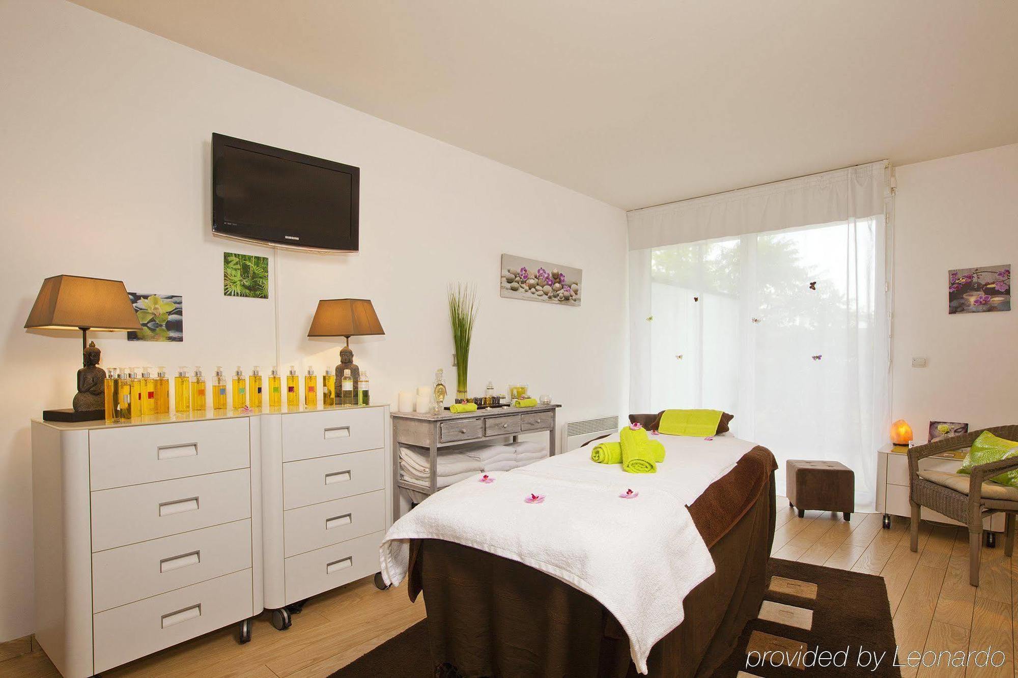 Residhome Carrieres La Defense Bagian luar foto