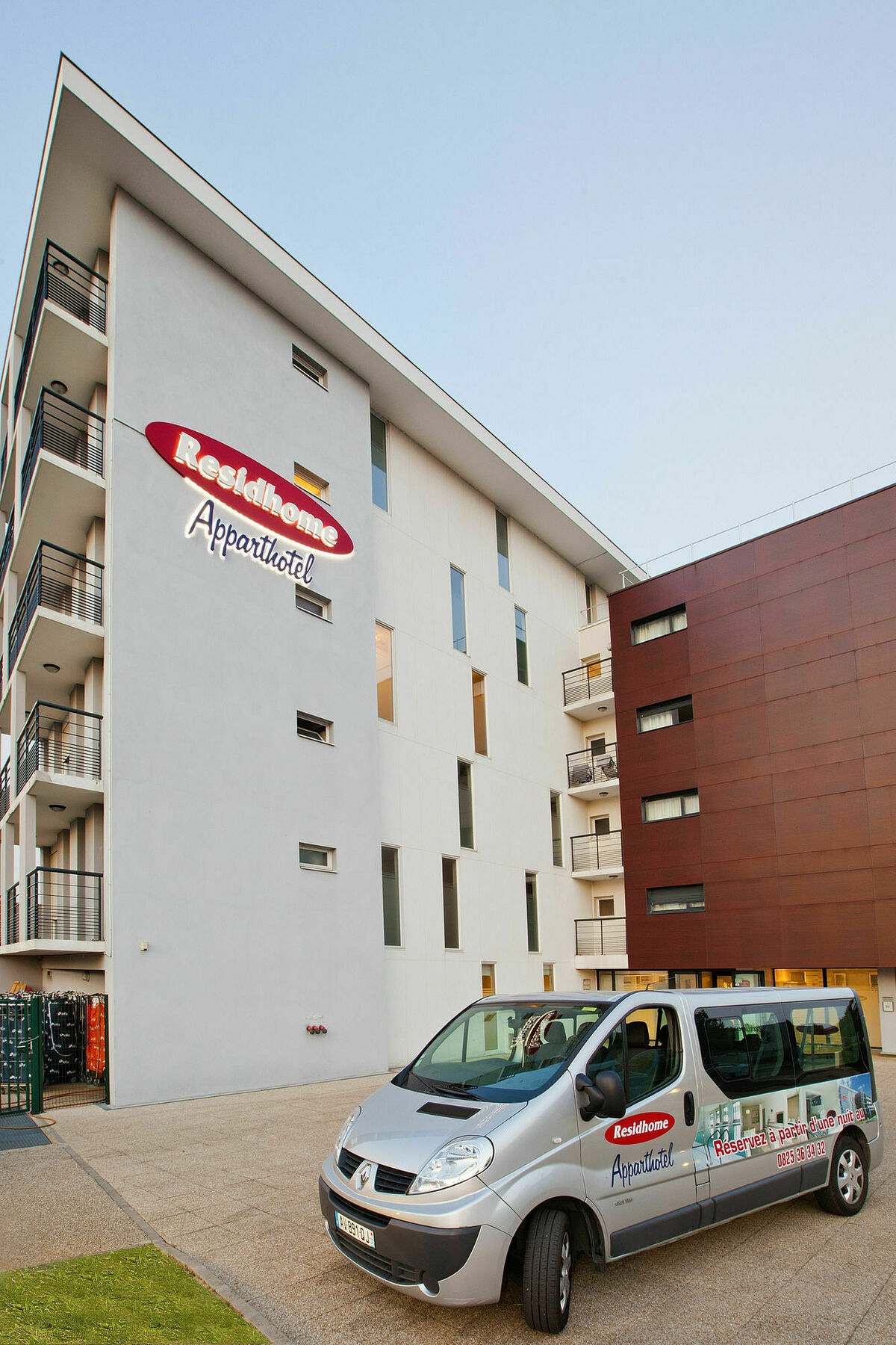 Residhome Carrieres La Defense Bagian luar foto